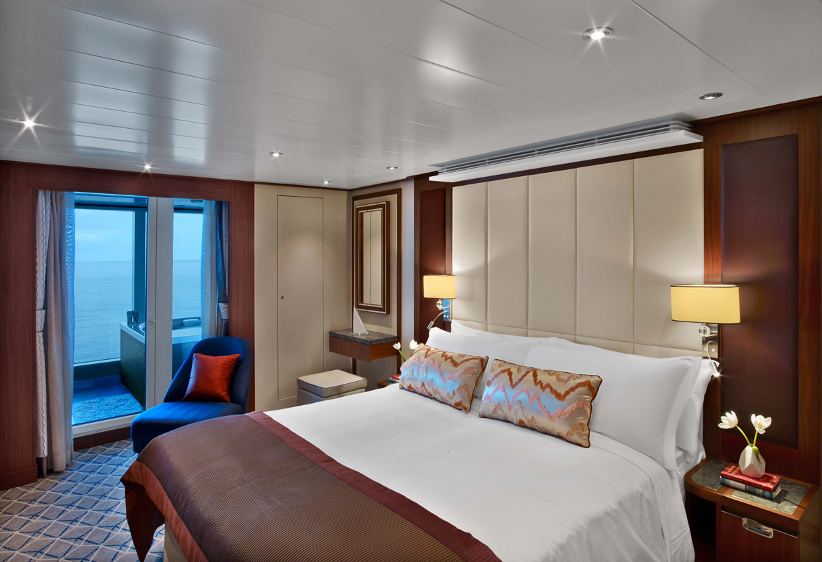 Seabourn Ovation Accommodation Wintergarden Suite 4.jpg